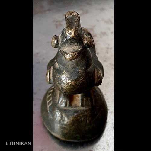 Vieux poids à opium Kachin II